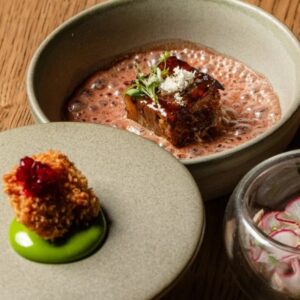 4-Hands-Dinner: Koer trifft Bullerei