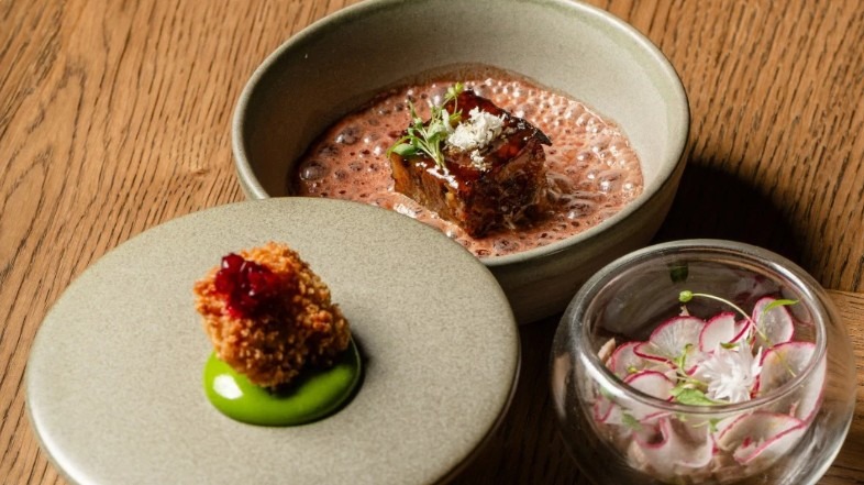 4-Hands-Dinner: Koer trifft Bullerei